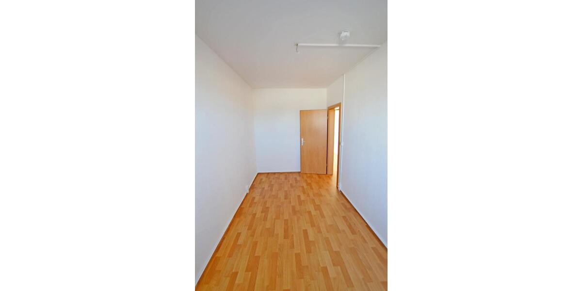 Etagenwohnung Sangerhausen - 3 Zimmer, 61 m&sup2;, 366&euro; | Angebot:26381092