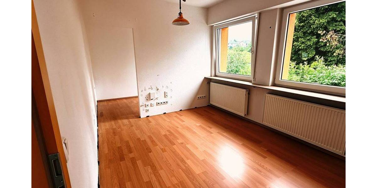 Gewerbeobjekt Pforzheim Südweststadt - 5 Zimmer, 230 m&sup2;, 395.000&euro; | Angebot:19366706