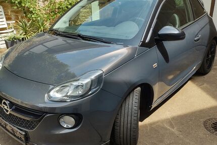 Opel Adam 131.111 km 5.850 € Üchtelhausen 97532