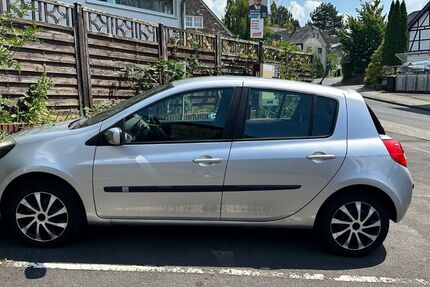 Renault Clio 163.500 km 2.200 &euro; Rösrath 51503