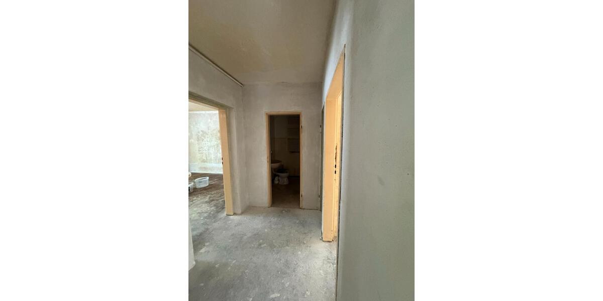 Erdgeschoßwohnung Ludwigshafen am Rhein - 3 Zimmer, 65 m&sup2;, 820&euro; | Angebot:26635142
