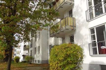 Wohnung zum Mieten in Chemnitz 358 € 52 m² 2 zimmer