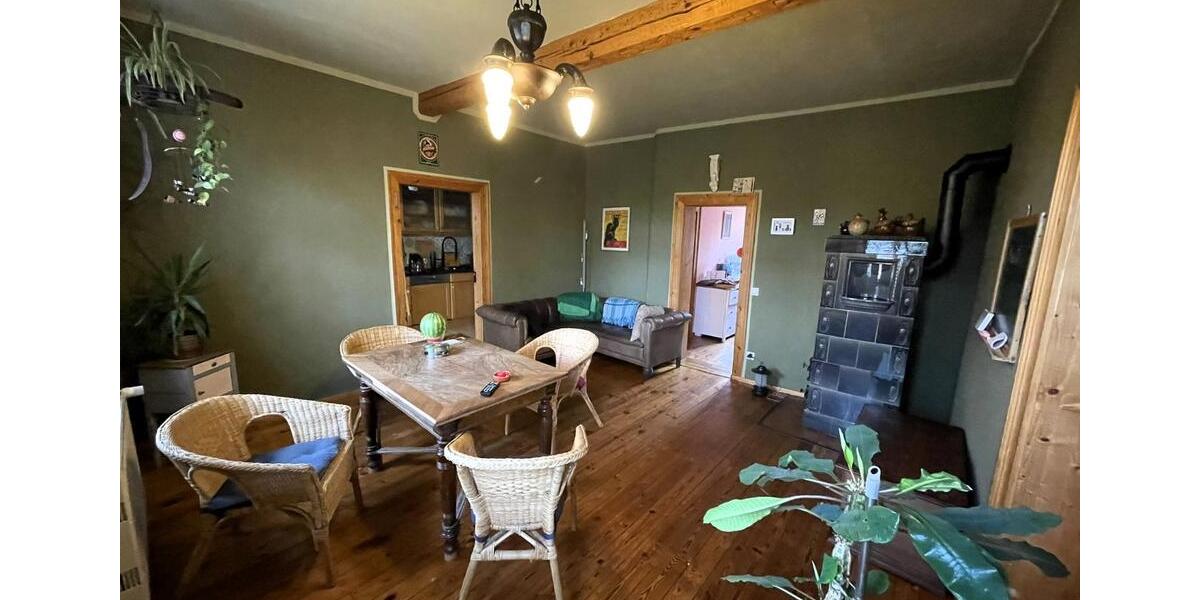 Wohnhaus mit Ferienwohnung, viel Nebengelass, PROVISIONSFREI 8 zimmer