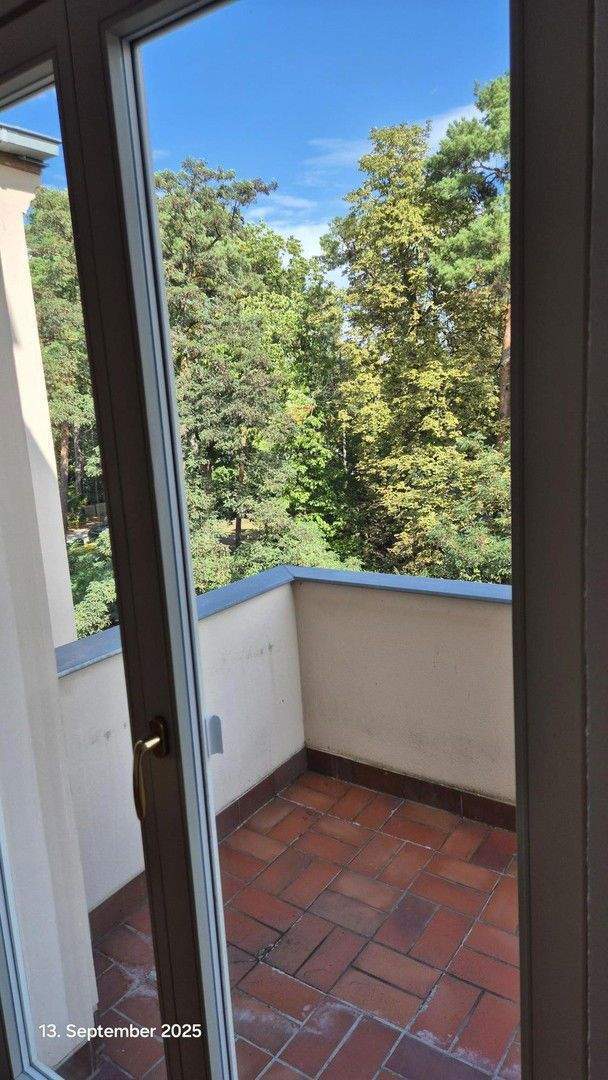 Provisionsfreie 4-Zimmer 130 qm Altbau Wohnung in Potsdam Süd 4 zimmer