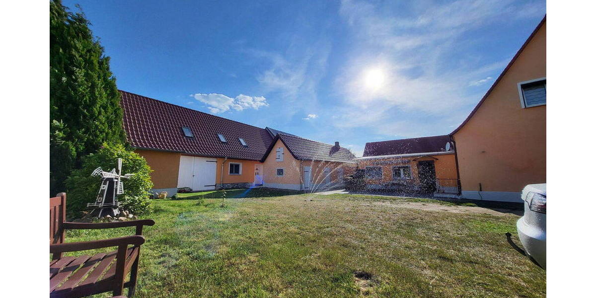 Haus mit Einliegerwohnung und Scheune 6 zimmer