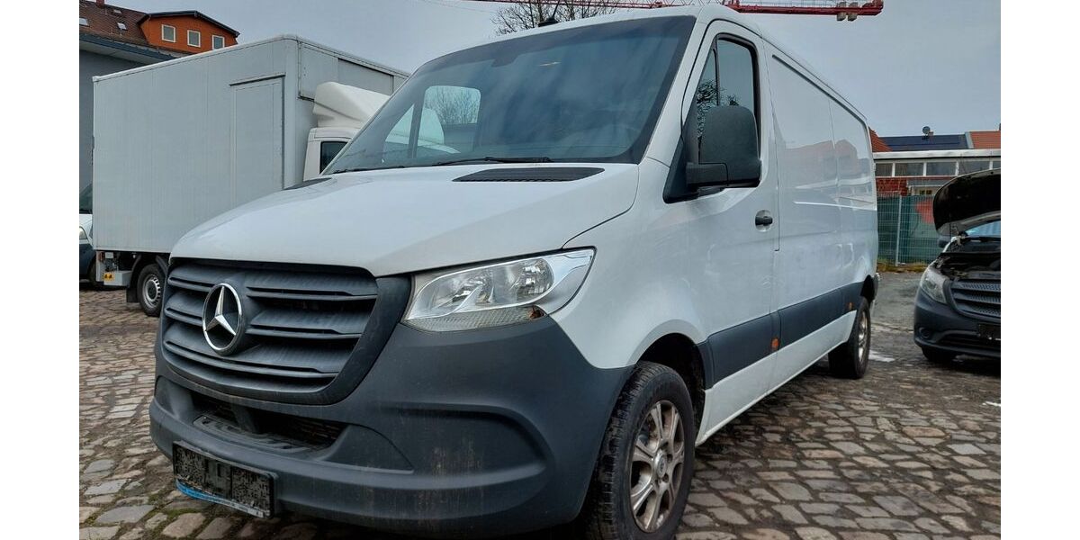 Mercedes-Benz Sprinter 279.523 km 14.990 &euro; Leipzig 04229