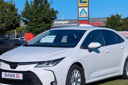 Toyota Corolla 43.000 km 20.690 &euro; Silberstedt 24887