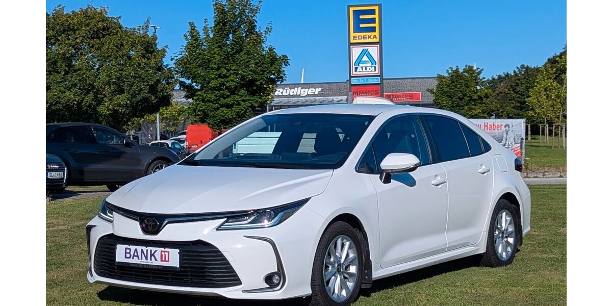 Toyota Corolla 43.000 km 20.690 &euro; Silberstedt 24887