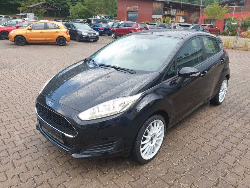 Ford Fiesta 98.000 km 7.800 € Thaleischweiler-Fröschen 66987