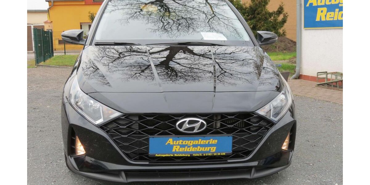 Hyundai i20 47.300 km 15.440 &euro; Halle/ Saale 06116