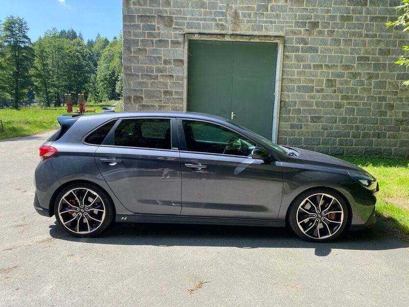 i30