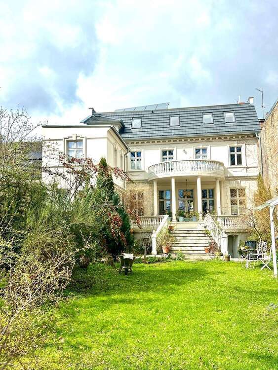 Haus zum Kaufen in Zehdenick 899.000 € 430 m²