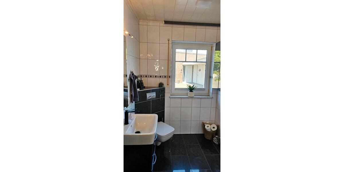 Einfamilienhaus Warburg - 5 Zimmer, 132 m&sup2;, 525.000&euro; | Angebot:27121122