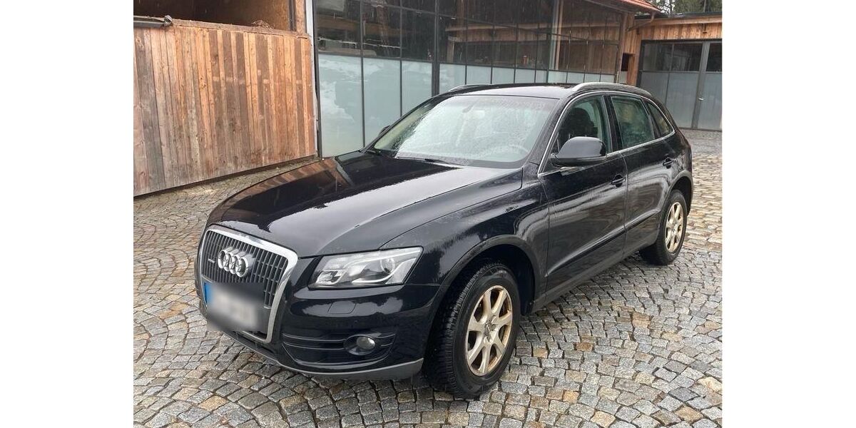 Audi Q5 190.000 km 9.900 &euro; Regen 94209