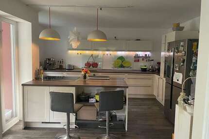 Haus zum Mieten in Prisdorf 1.650 € 151.54 m²