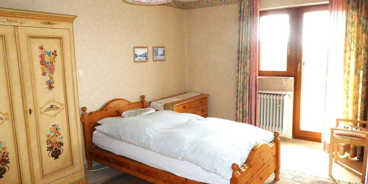Doppelhaushälfte Pfullendorf - 7 Zimmer, 120 m&sup2;, 359.000&euro; | Angebot:25835067