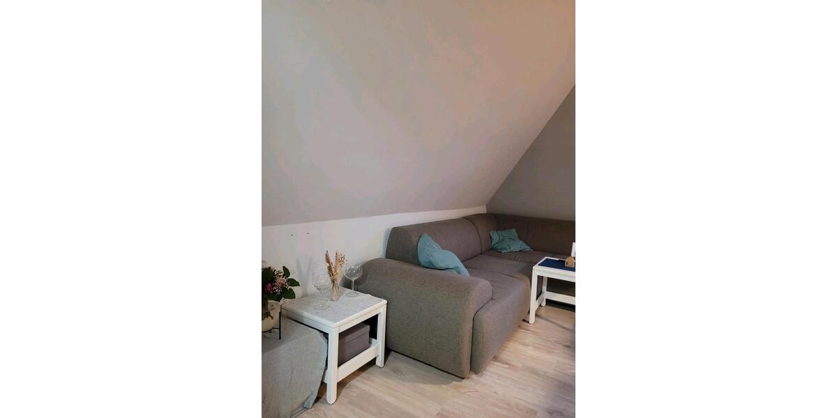 Dachgeschoßwohnung Büsum - 2 Zimmer, 40 m&sup2;, 490&euro; | Angebot:25299730