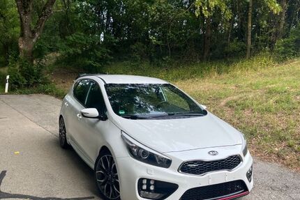 Kia ceed / Ceed 111.751 km 12.500 &euro; Heroldsberg 90562