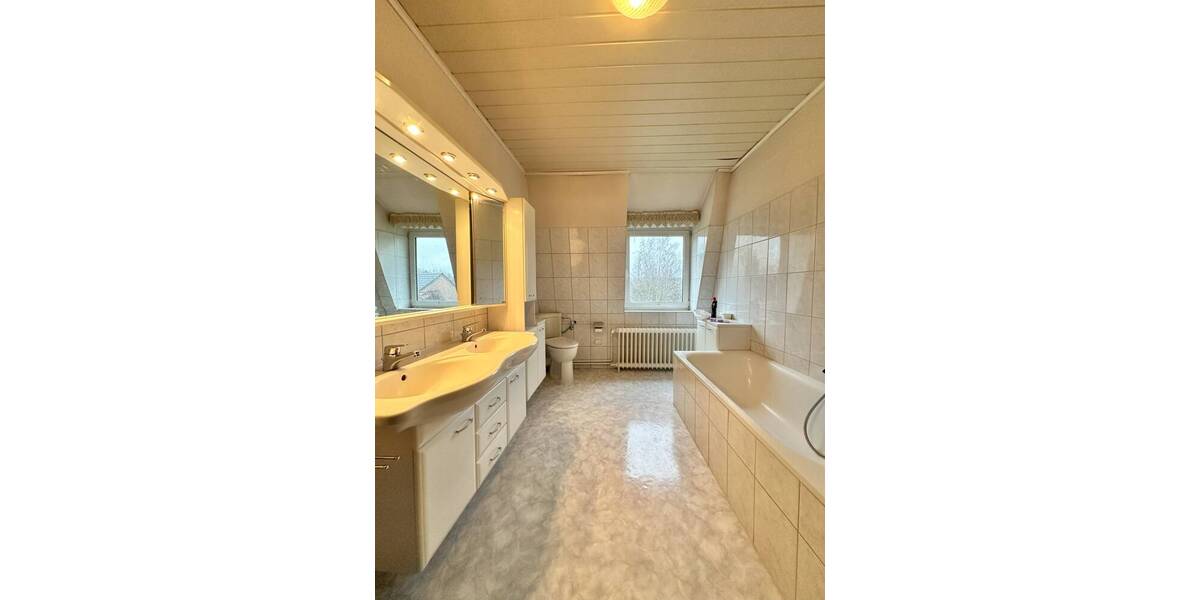 Einfamilienhaus Dahlenburg - 1 Zimmer, 326 m&sup2;, 179.000&euro; | Angebot:25780136