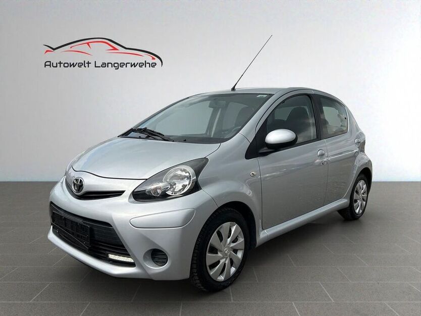 Aygo (X)