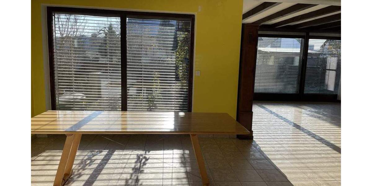 Mehrfamilienhaus, Wohnhaus Bad Windsheim - 7 Zimmer, 205 m&sup2;, 540.000&euro; | Angebot:25690491