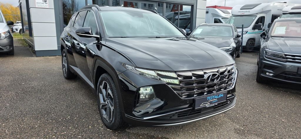 Hyundai TUCSON 64.040 km 23.300 € Fürth 90763