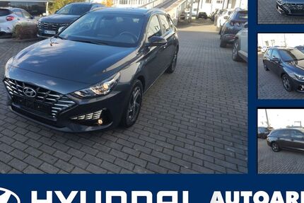 Hyundai i30 51.250 km 16.975 &euro; München 81477