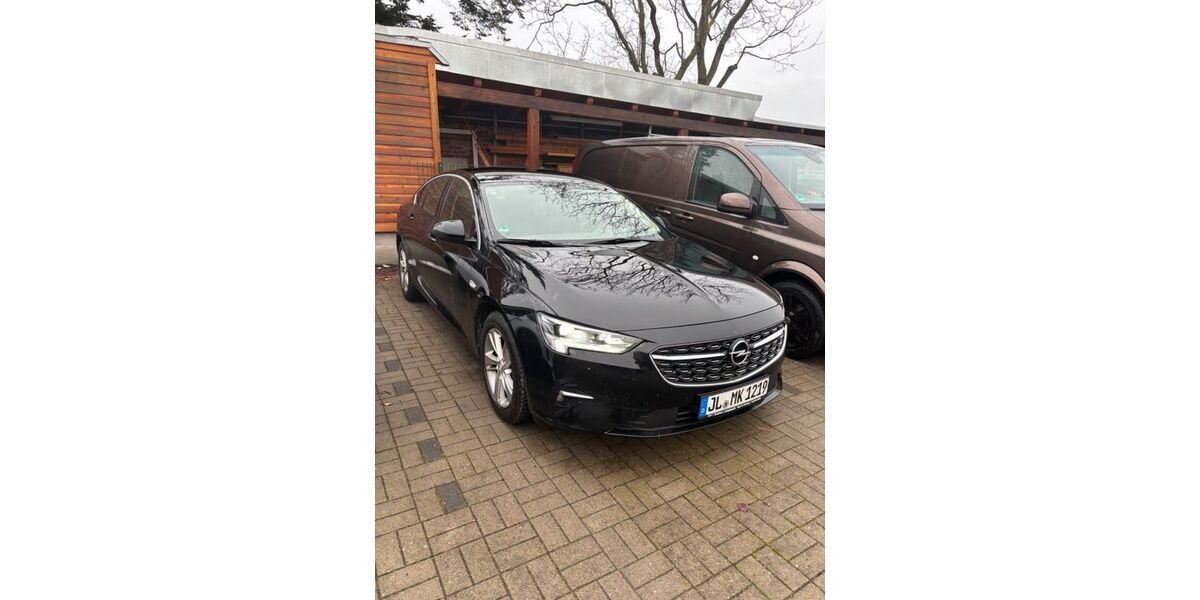 Opel Insignia 135.000 km 17.000 &euro; Gübs 39175