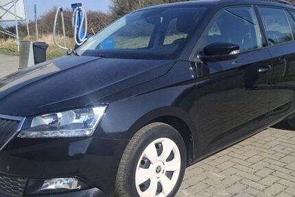 Skoda Fabia 49.234 km 13.780 &euro; Karlsburg OT Moeckow 17495