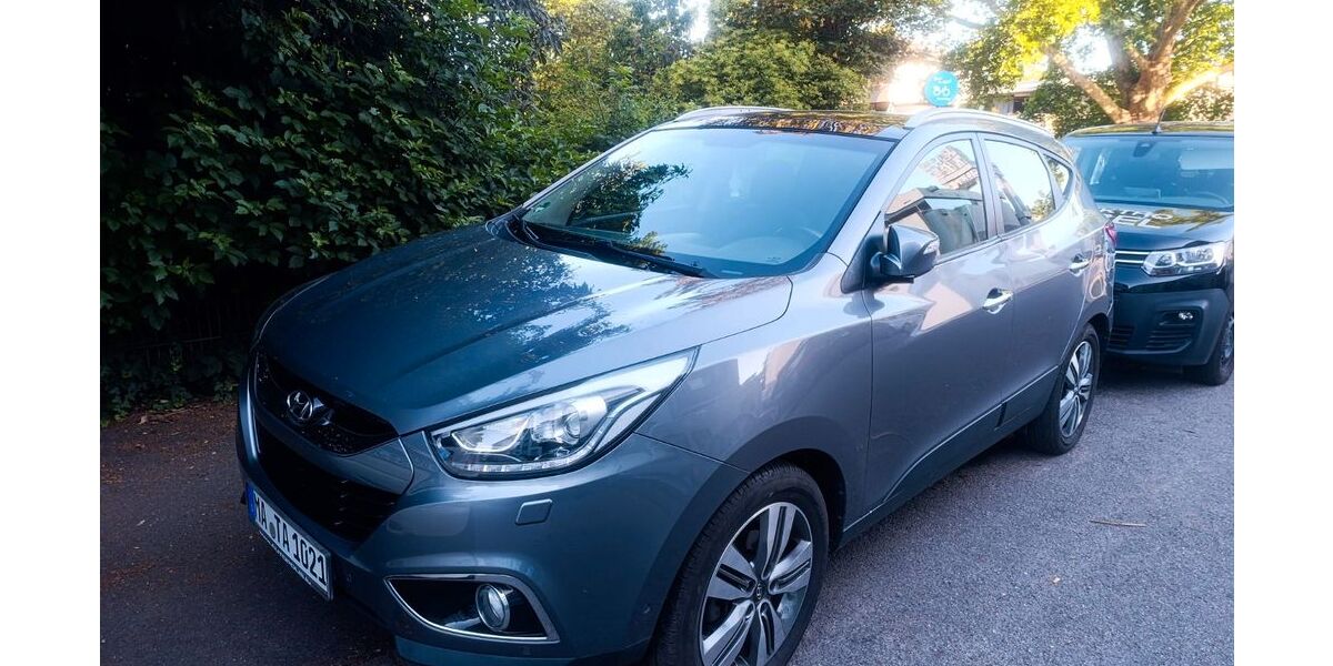Hyundai ix35 150.000 km 9.990 &euro; Mannheim 68199
