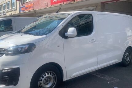 Opel Vivaro 149.000 km 10.590 &euro; Frankfurt am Main 60327