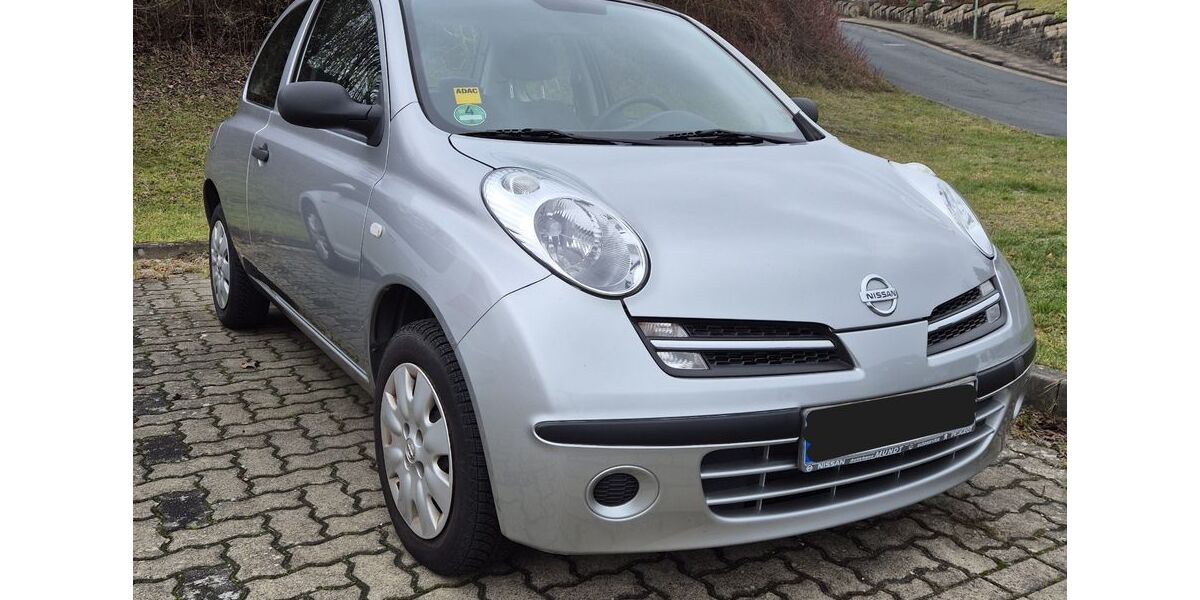 Nissan Micra 214.000 km 950 &euro; Alfeld 31061