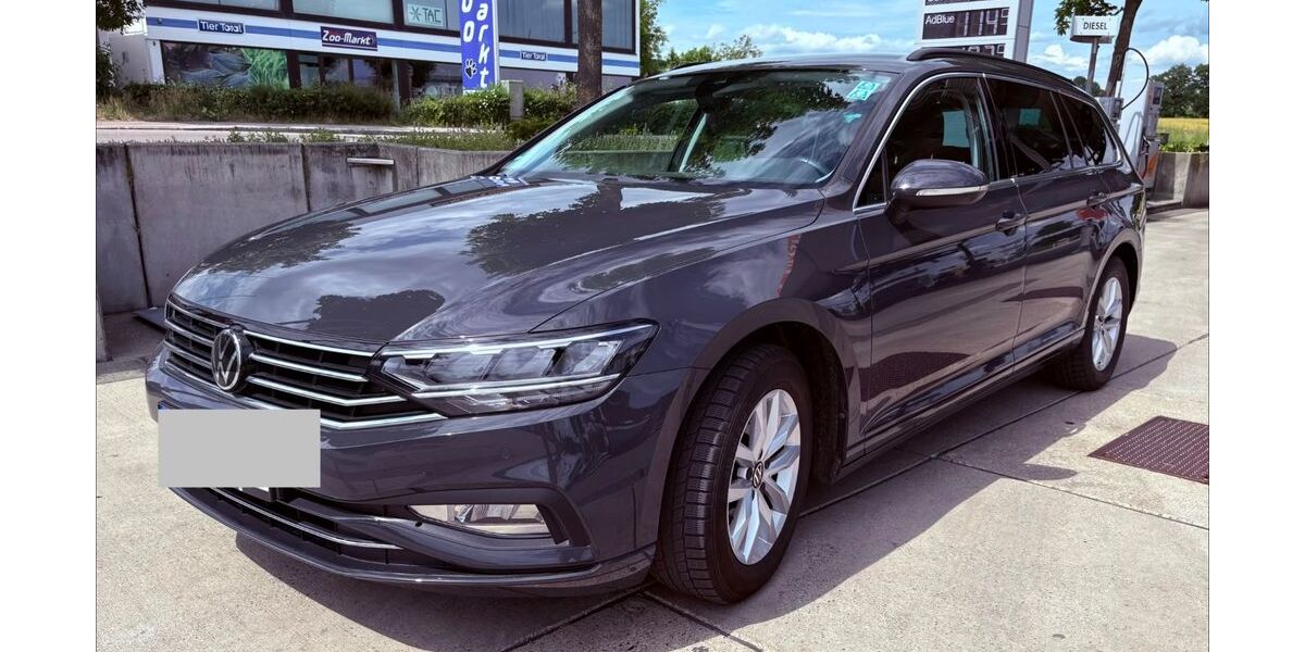 VW Passat Variant 71.165 km 20.990 &euro; Petershausen 85238