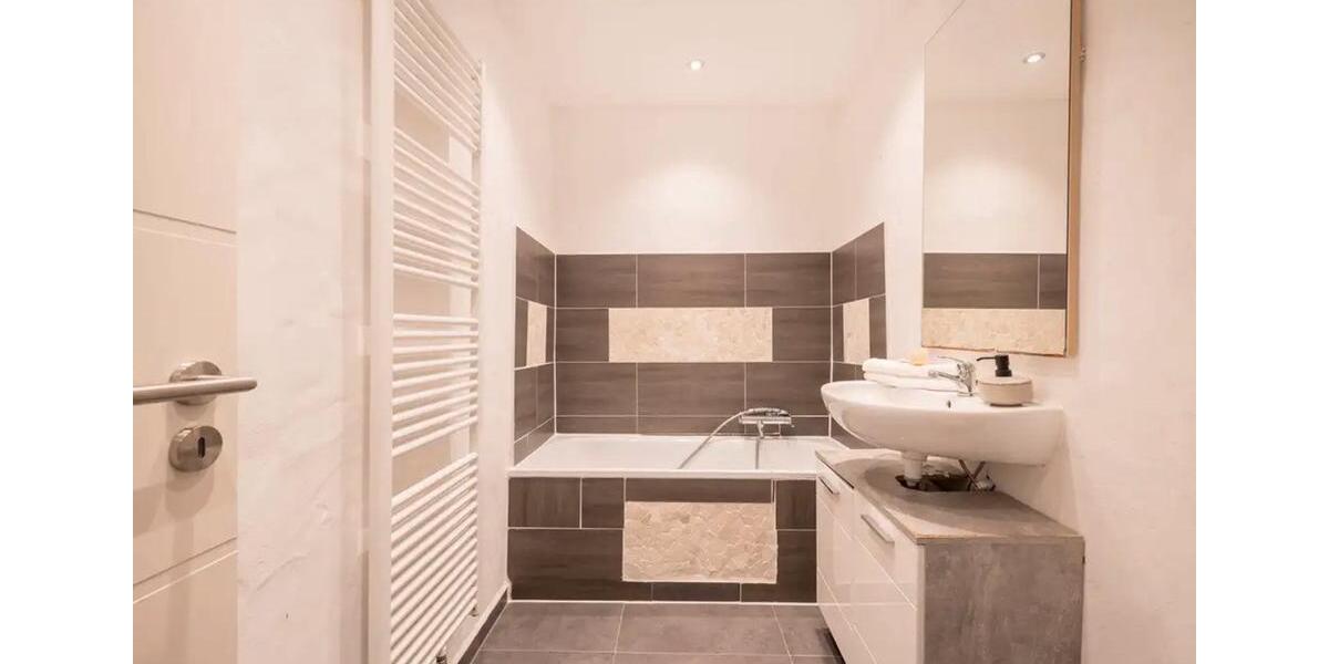 Mehrfamilienhaus, Wohnhaus Arnsberg Obereimer - 6.5 Zimmer, 178 m&sup2;, 330.000&euro; | Angebot:25904878