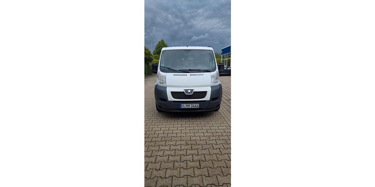 Peugeot Boxer 180.000 km 4.950 &euro; Wedemark 30900