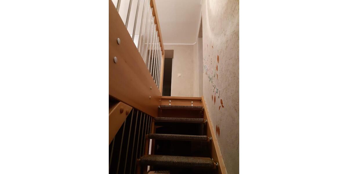 Einfamilienhaus Herrnhut - 6 Zimmer, 200 m&sup2;, 800&euro; | Angebot:26187041