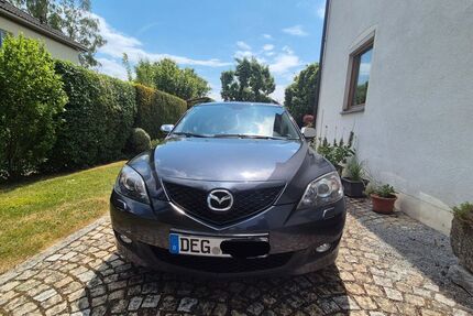 Mazda 3 144.718 km 2.600 &euro; Schöllnach 94508