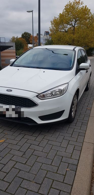 Ford Focus 70.220 km 7.500 € Pirmasens 66955