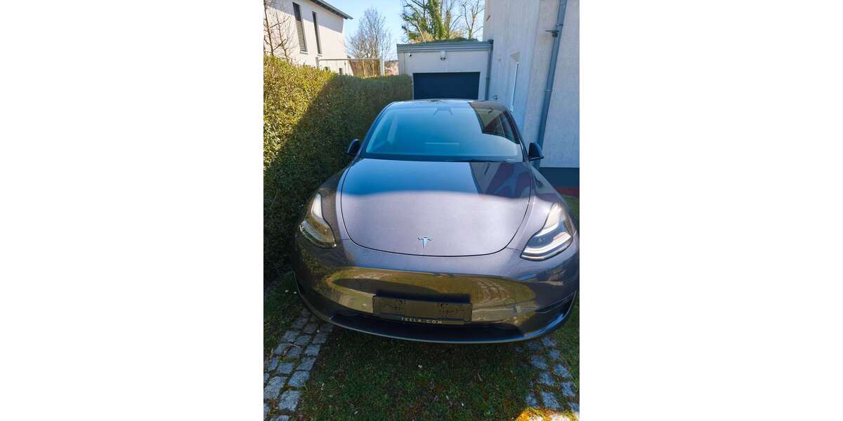 Tesla Model Y 98.600 km 34.999 &euro; Schwarzenbruck 90592