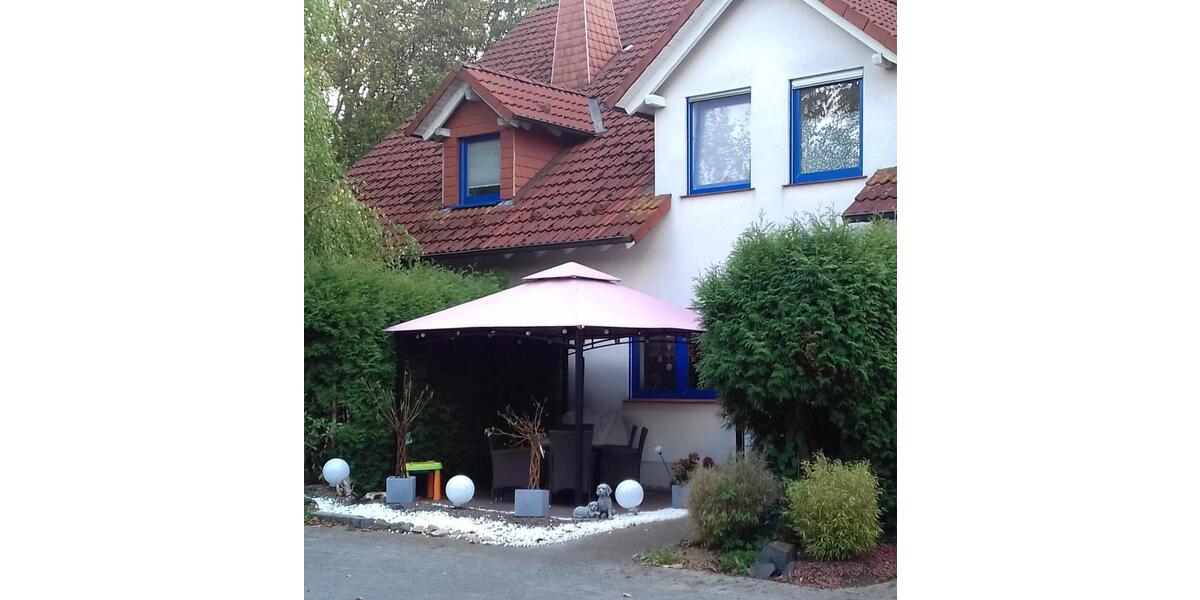 Reihenhaus Ense - 4 Zimmer, 140 m&sup2;, 1.200&euro; | Angebot:24745687