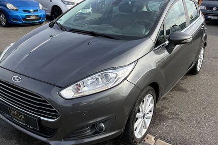 Ford Fiesta 111.290 km 6.599 € Fürth 90763