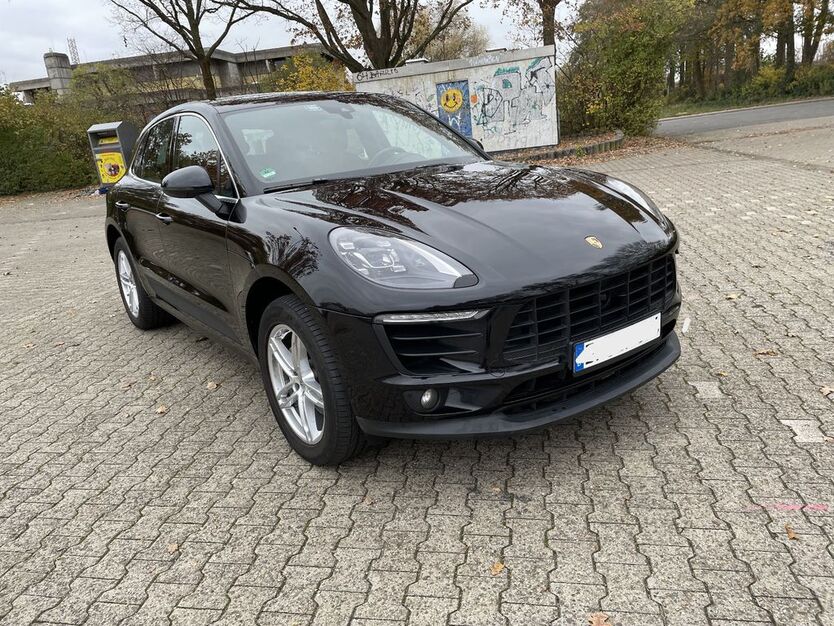 Porsche Macan 228.000 km 23.999 € Darmstadt 64291