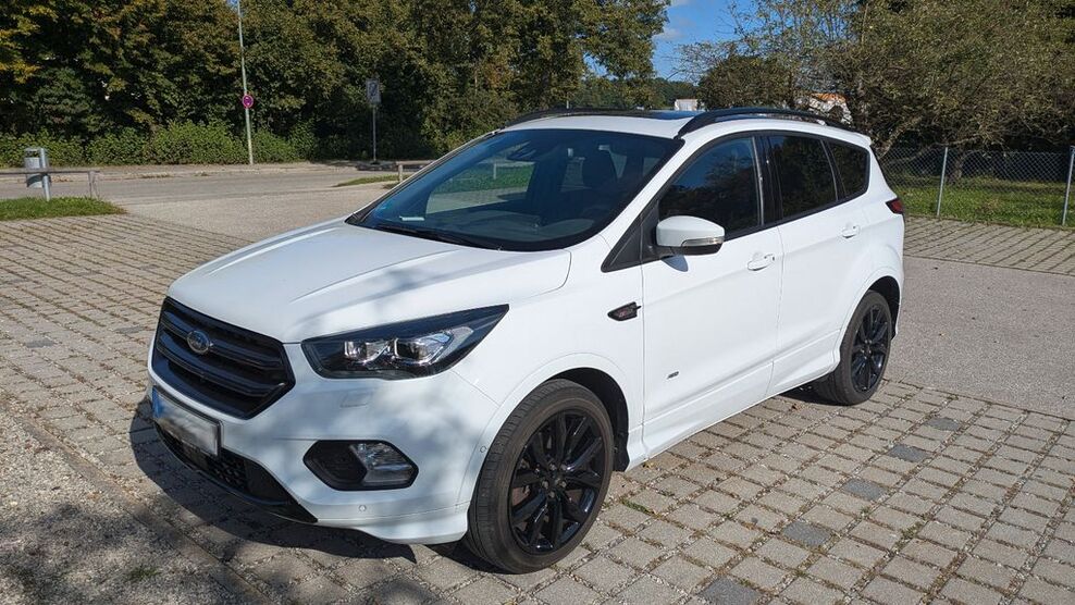 Ford Kuga 75.500 km 16.100 € Weilheim 82362