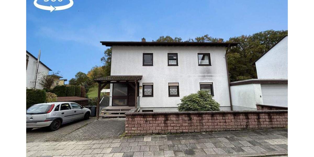 Großzügiges Zweifamilienhaus als Fertighaus mit Eigentumsgrundstück Wiesenthalerhof - OG vermietet 9 zimmer