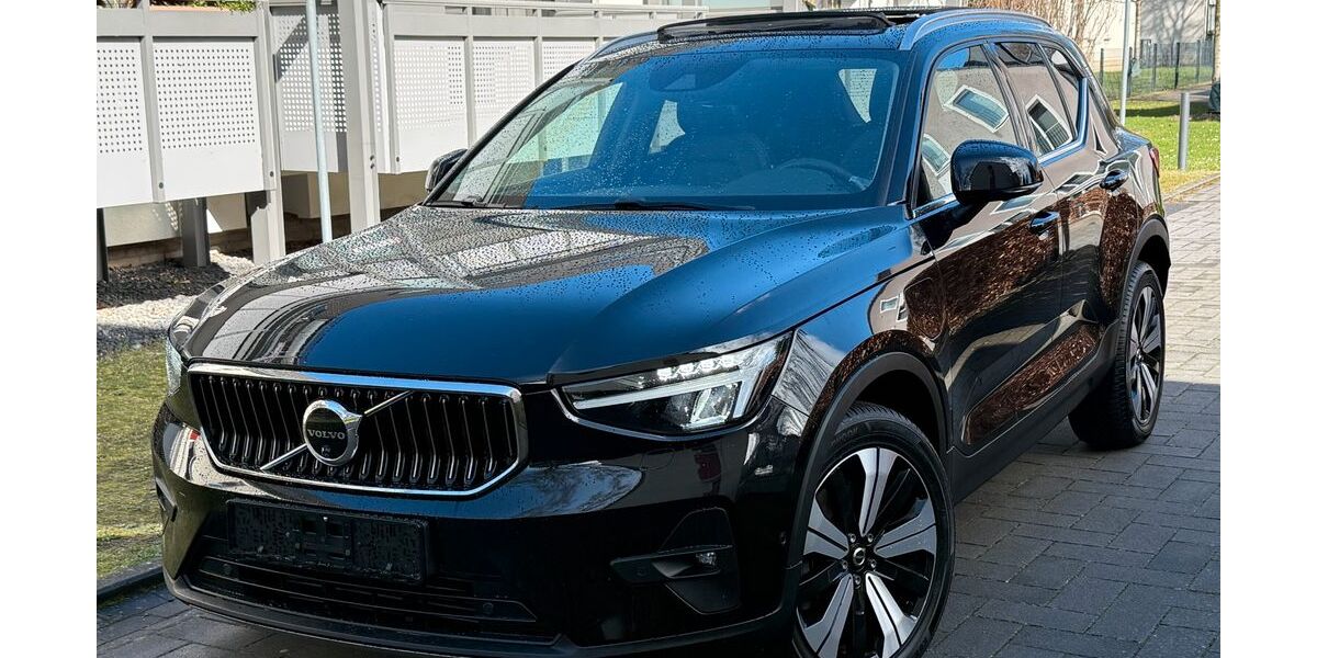 Volvo XC40 138.000 km 28.840 &euro; Düsseldorf 40468