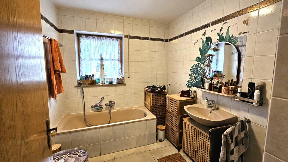 Wunderschöne 3,5-Zi.-Wohnung ! 3 zimmer