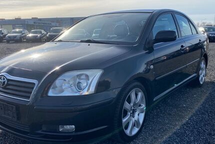 Toyota Avensis 261.551 km 2.490 &euro; Rostock 18107