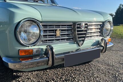 Alfa Romeo Giulia 11.057 km 30.900 € München 81379