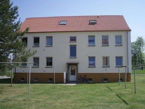 Etagenwohnung Pasewalk Stiftshof - 3 Zimmer, 60 m&sup2;, 300&euro; | Angebot:26934678