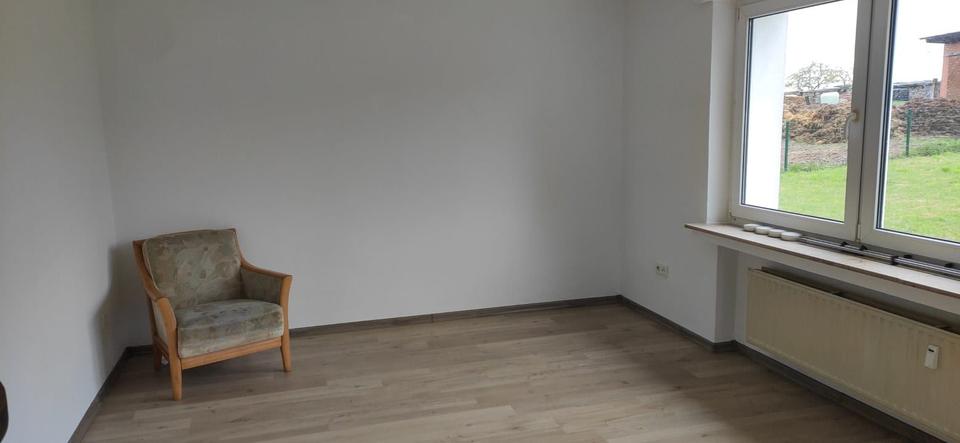 Erdgeschoßwohnung Beverungen - 3 Zimmer, 78 m&sup2;, 400&euro; | Angebot:26223515